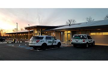 Forest Hills Municipal Building