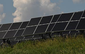 Pittsburgh Airport Solar Array Construction