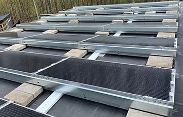 Solar Panels On Rubber Roof